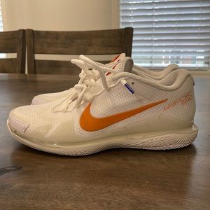 Nike Women's Air Zoom Vapor Pro Tennis Shoes